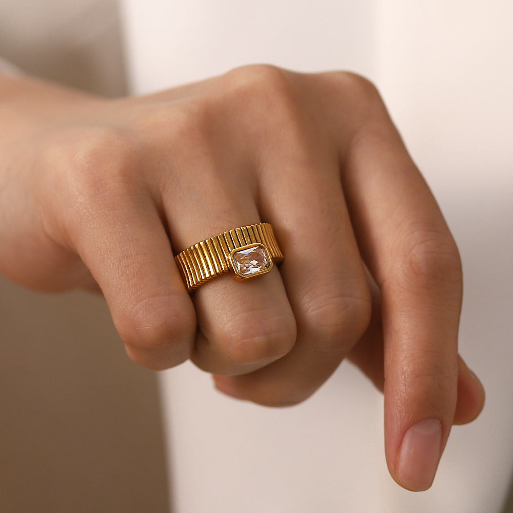 Vintage Gold Crystal Ring for Women Crystal Cubic Zirconia Stacking Rings