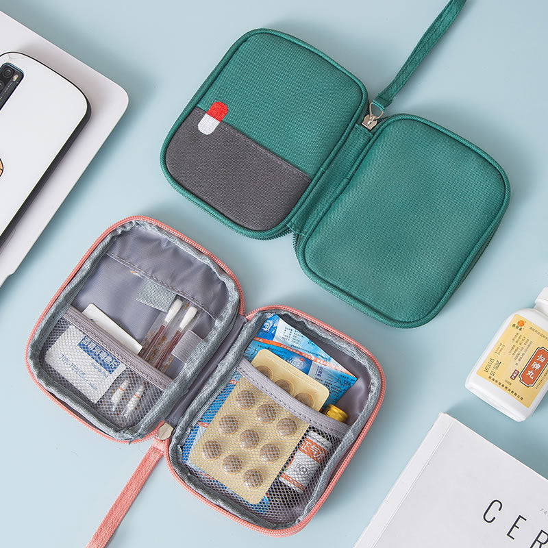 First Aid Bag, Empty Medical Supplies Organizer Bag