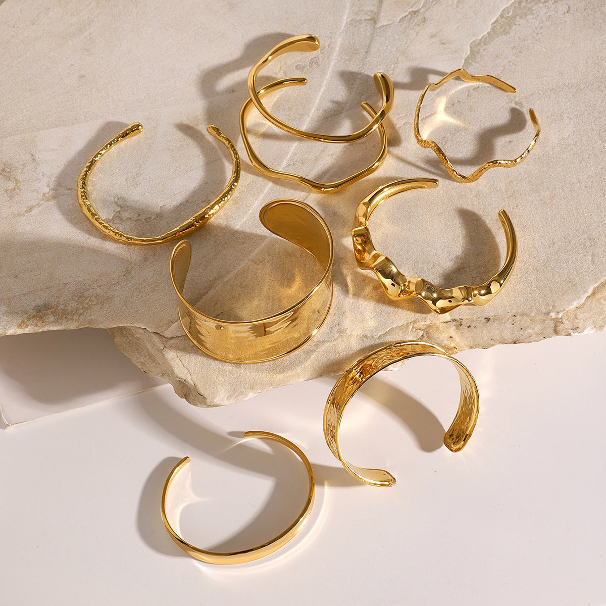 Gold Chunky Cuff Bracelets for Women Irregular Minimalist Statement Bangle Bracelets Set Open Wide Bangle Arm Cuff Upper Arm Punk Jewelry
