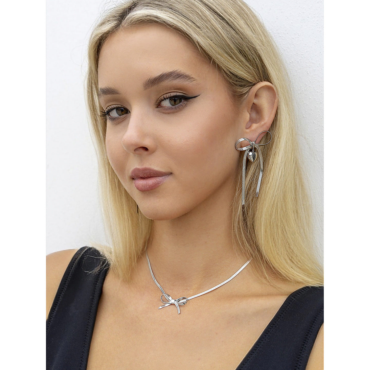 Simple Dainty Bow Necklace for Women, Coquette Aesthetic Jewlery for Women Girls