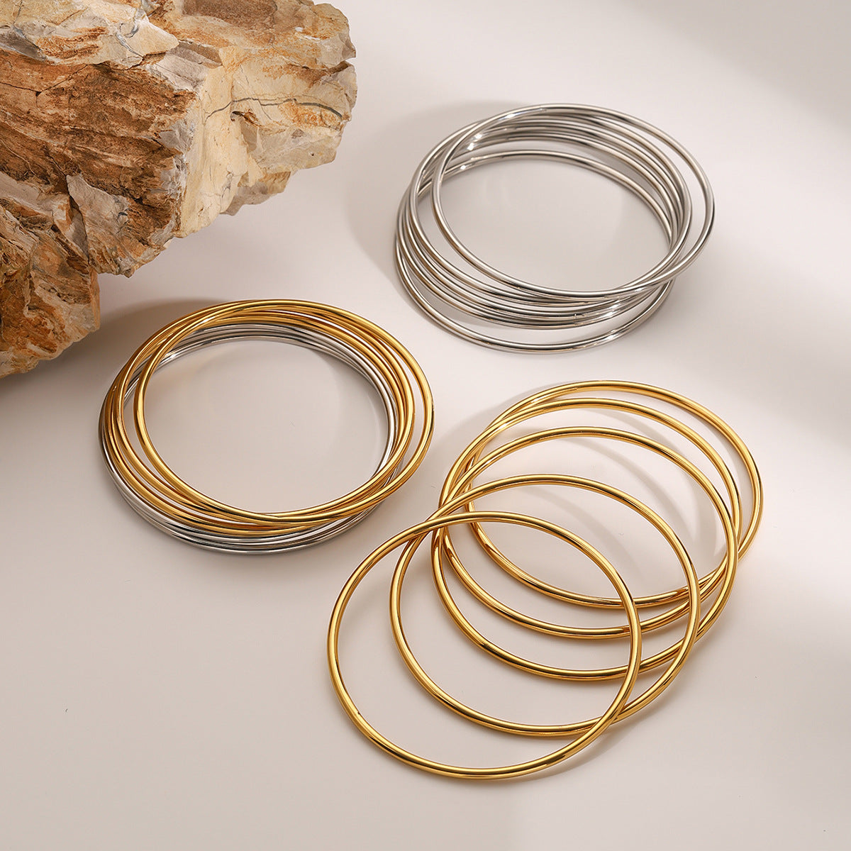 Shiny Thin Round Stainless Steel Bangle Bracelets for Women  ( 5 pcs）